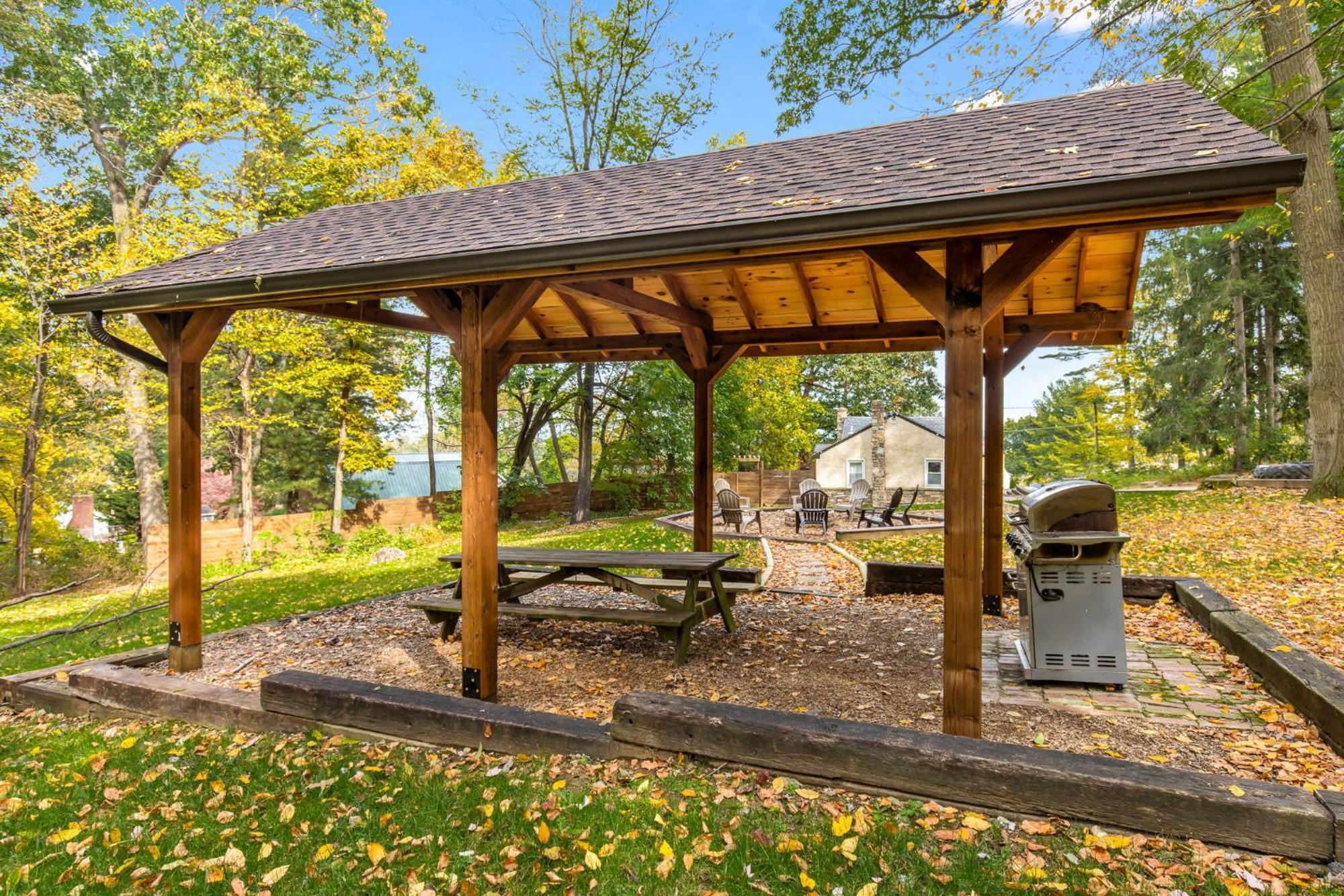 5 Bd W Hottub - Mins To Hunting Hiking & Fishing Apartment New Providence Luaran gambar